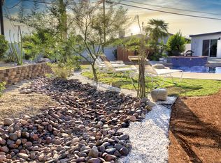 2121 E Del Lago Rd, Palm Springs, CA 92262