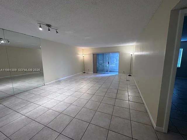 6361 N Falls Circle Dr #106 — Photo 6
