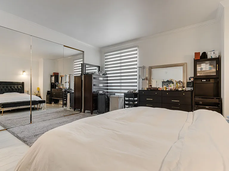 321 S San Vicente Blvd #903 — Photo 17