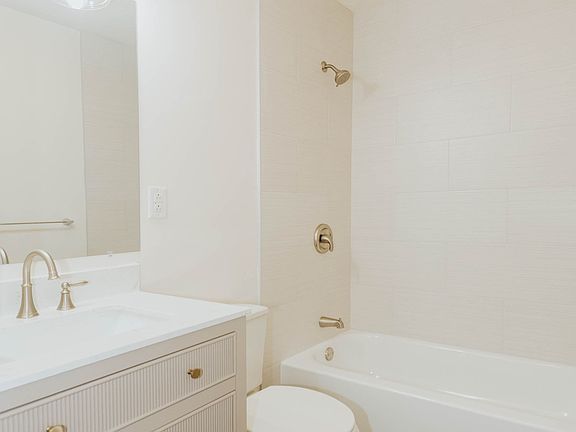 4th image of 401 East Rd #11650786