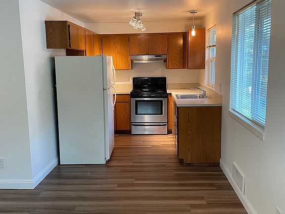 Towards kitchen
