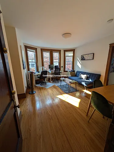 147 Summer St #1 Photo 1