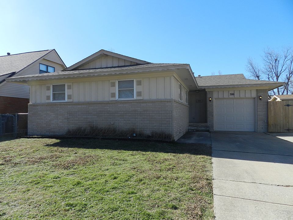 1st image of 306 NW 62nd St
