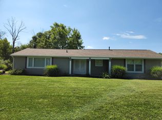 8522 Young Rd, Fort Wayne, IN 46835