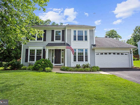 2nd image of 12815 Ashton Oaks Dr