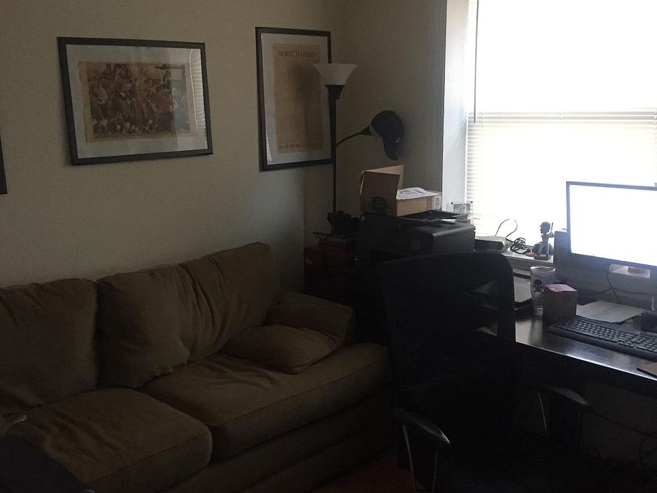 2nd bedroom used as office