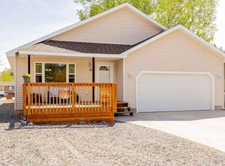 1014 Glade Ct, Cody, WY 82414