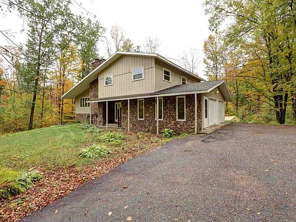 2nd image of 224063 Laurie Ann Ln