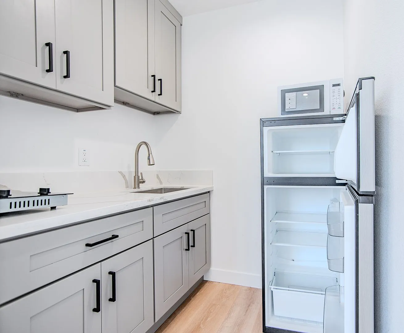 Showing Times: to schedule a viewing, please contact us — Photo 2