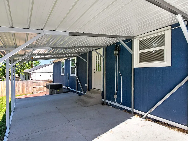 3153 Towne Village Rd — Photo 28
