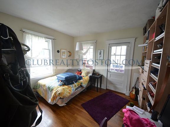 5th image of 8 Oliva Rd #2