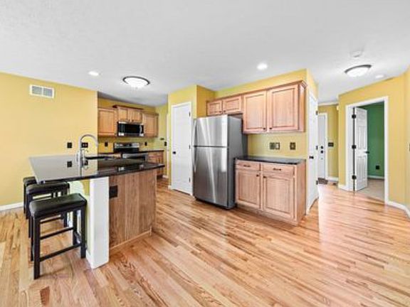 4th image of 5706 Mellon Ct