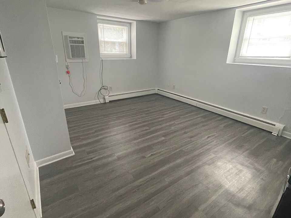 1st image of 153 W Boylston St #4