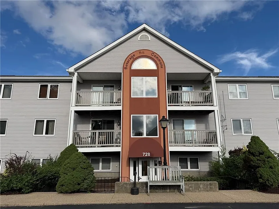 728 Beverage Hill Ave #8
