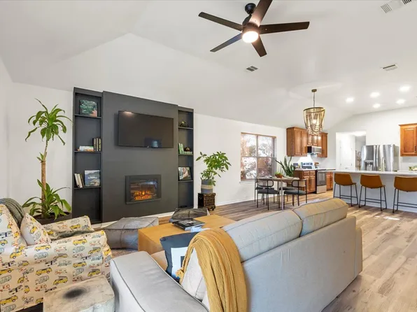 9205 Grant Forest Dr, Austin, TX 78744