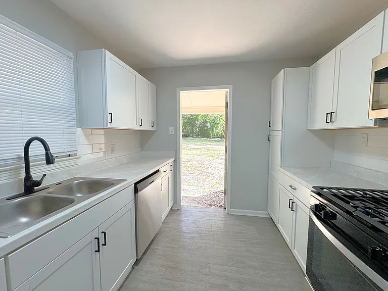 4657 Barbara Mitchell Dr — Photo 12