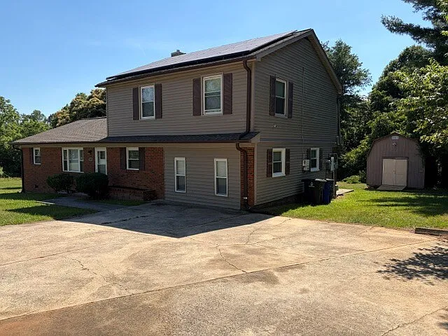 3020 White Meadow Ln — Photo 1