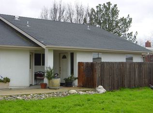 5245 3rd St, Creston, CA 93432