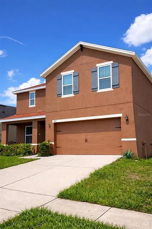 4 bed, 2.5 bath, 2526 sqft, $2,650 — Photo 2