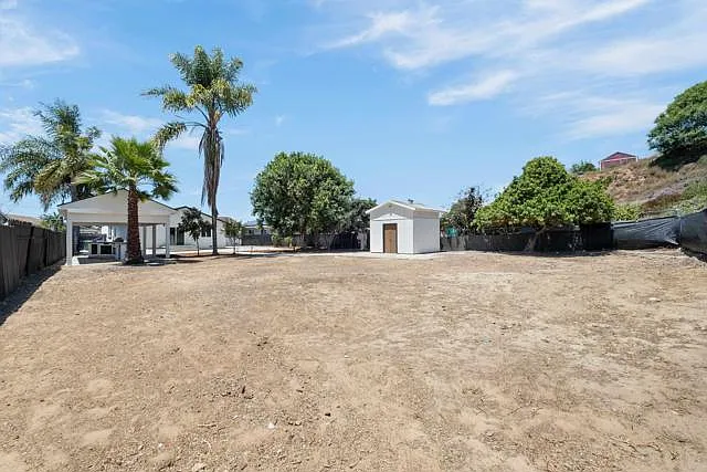 2451 Calle Chanate — Photo 35