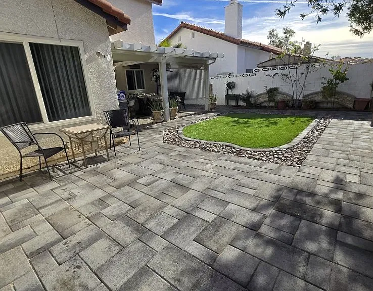 3113 Cristobal Way — Photo 2