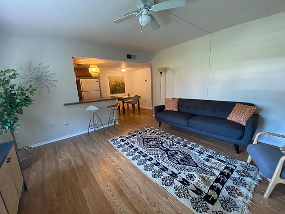 3rd image of 3121 Johnston St