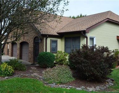 27 Fir Rd, Manahawkin, NJ, 08050