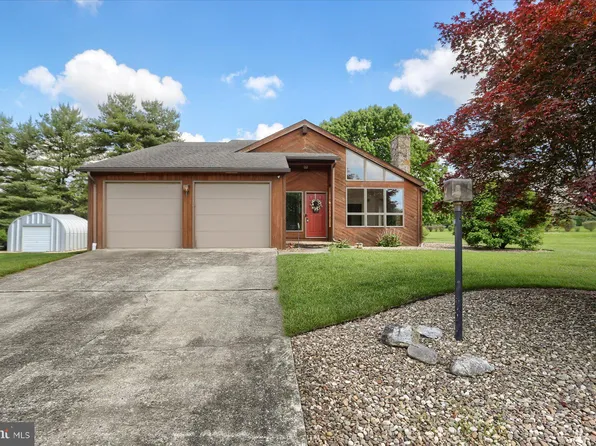 3 Cloud Ct, Mechanicsburg, PA 17050