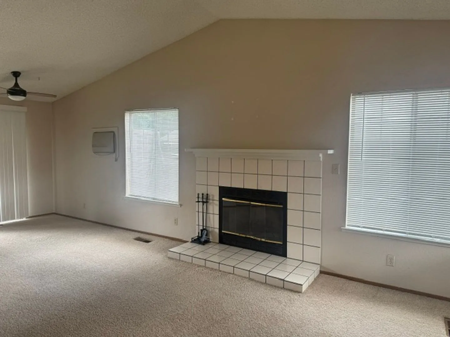 6235 Chesterfield Lane — Photo 4