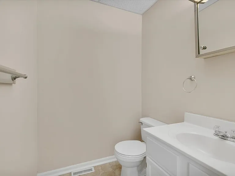 Parkwood Townhomes — Photo 16