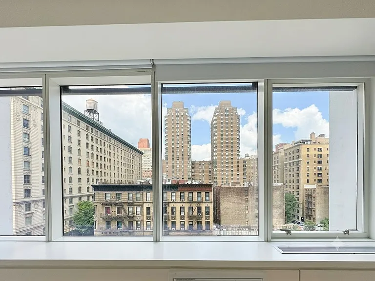175 W 87th St #7D — Photo 3