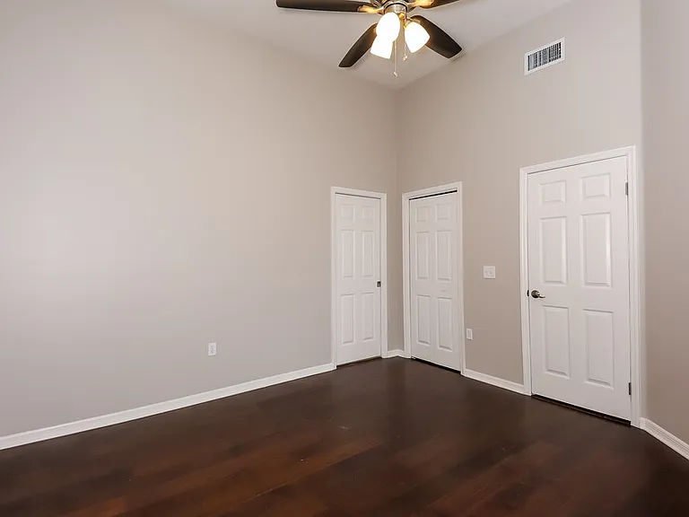 2014 Cattleman Dr — Photo 8