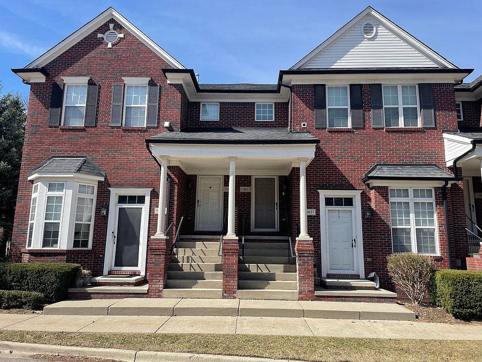 1st image of 53033 Providence Dr E