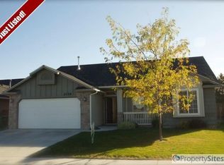 2128 N Viewhill Ave, Meridian, ID 83646