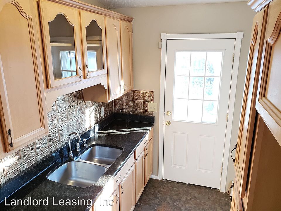 1st image of 4661 Camden Ave