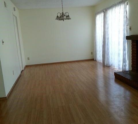 4th image of 20645 Roscoe Blvd Unit H