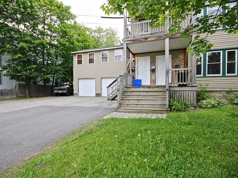 49 Westminster Ave #1 — Photo 2