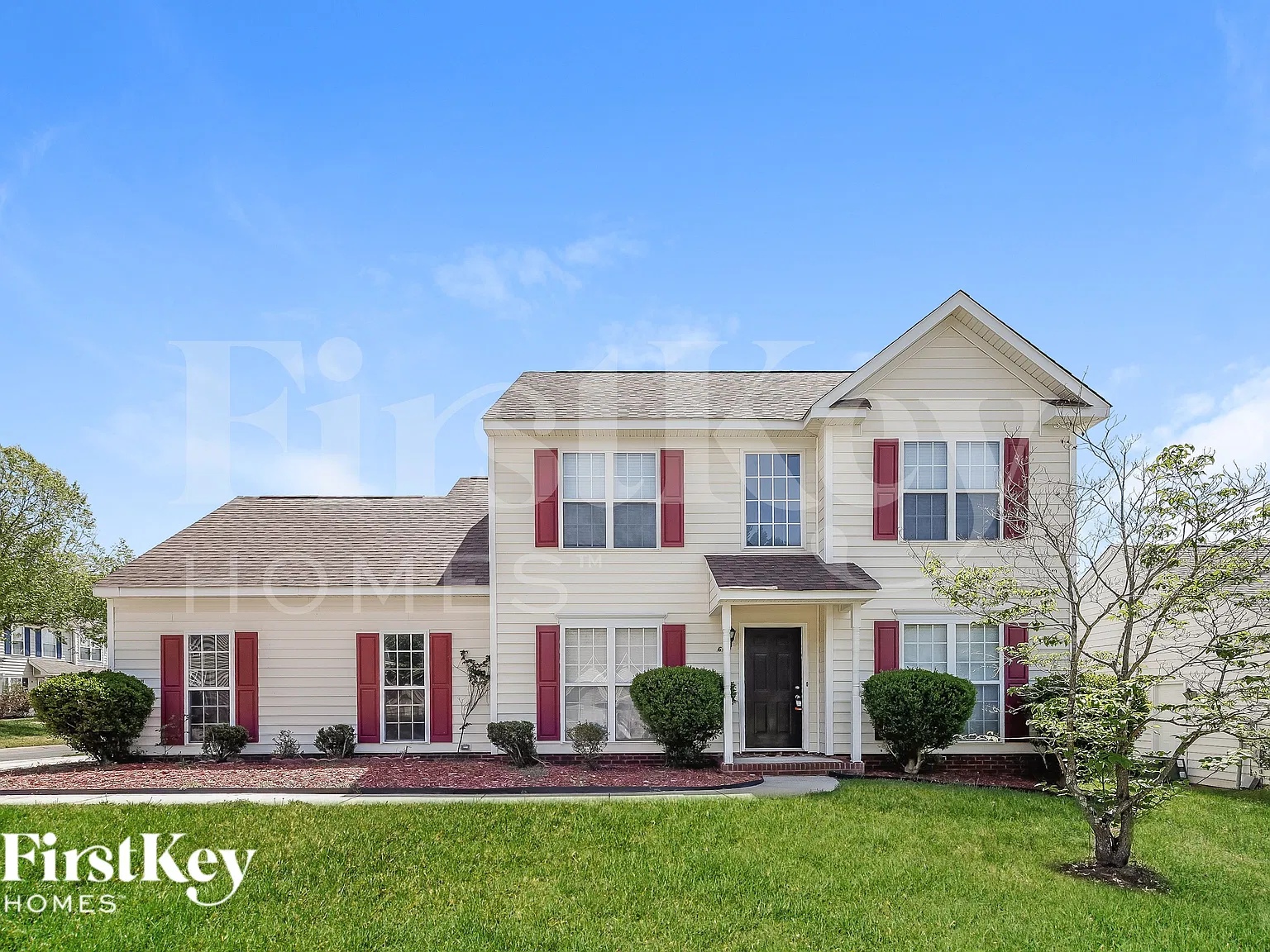 3 bed, 2.5 bath, 1728 sqft, $2,140 — Photo 1