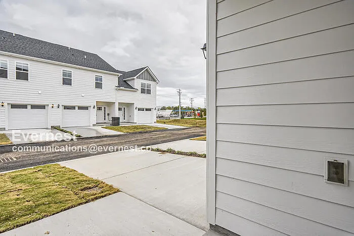 307 Raines Ct — Photo 29
