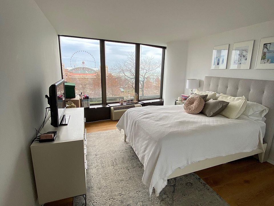 1st image of 505 N Lake Shore Dr APT 405