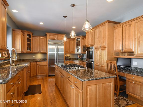 4th image of 21558 W Goldfinch Ct