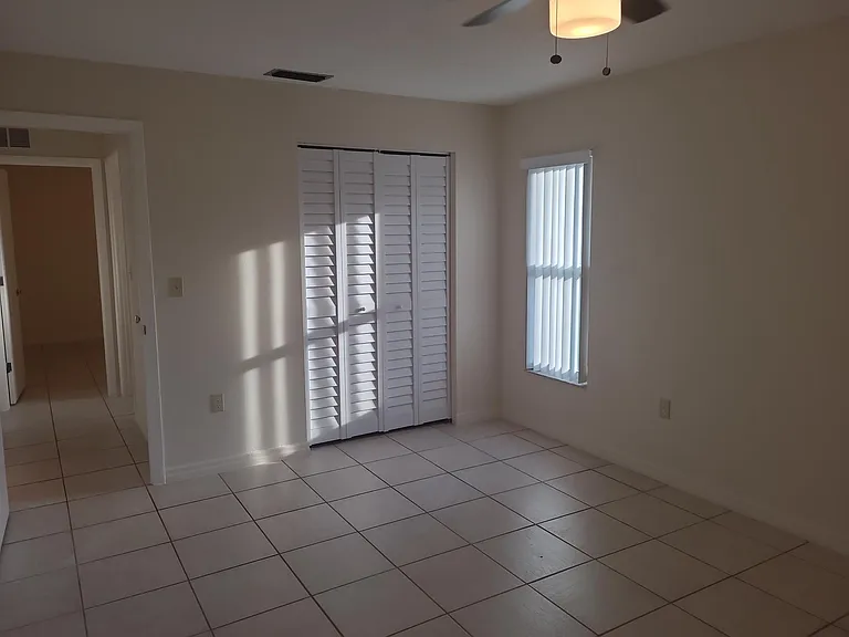 4273 Eastwood Dr — Photo 14