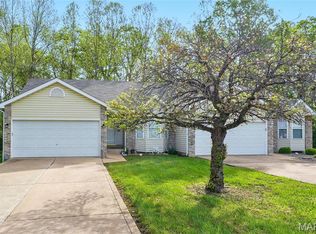 932 Blumhoff Rd, Wentzville, MO 63385