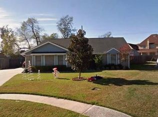 518 Barbara Ct, Port Neches, TX 77651