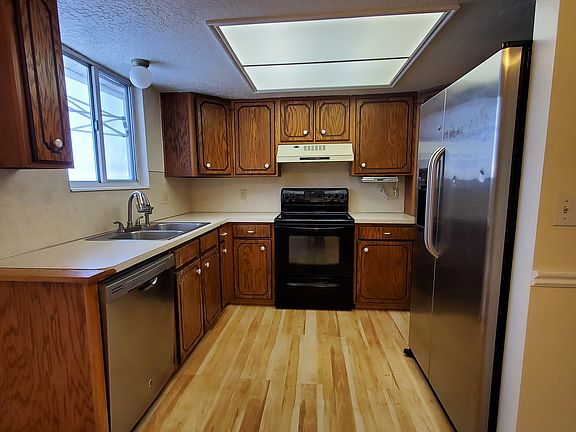 5th image of 1020 E 1275 N
