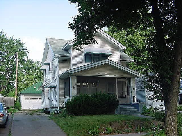 1st image of 2915 Holyoke Dr