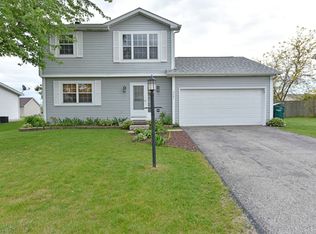 3301 Harbor Ridge Dr, Zion, IL 60099