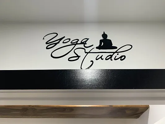 Rented by Tapiro Realty | media 56