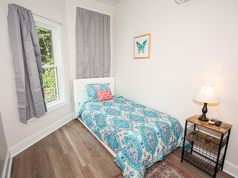 Private Bedroom
