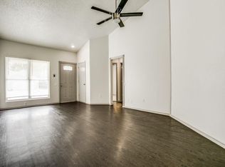 3809 Huckleberry Dr, Fort Worth, TX 76137